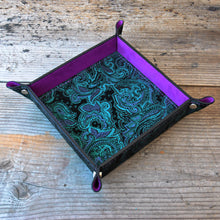 Carica l&#39;immagine nel visualizzatore di Gallery, turquoise purple pocket emptier by Giovelli Design
