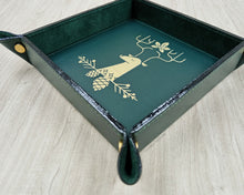 Carica l&#39;immagine nel visualizzatore di Gallery, tuscany leather valet tray for winter home decor by Giovelli Design
