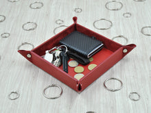 Carica l&#39;immagine nel visualizzatore di Gallery, leather coin tray by Giovelli Design
