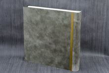 Carica l&#39;immagine nel visualizzatore di Gallery, gray back with gold line of a leather photo album by Giovelli Design
