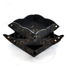 Carica l&#39;immagine nel visualizzatore di Gallery, black and gold suede leather pocket emptier by Giovelli Design
