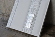 Carica l&#39;immagine nel visualizzatore di Gallery, white first communion photo album by Giovelli Design
