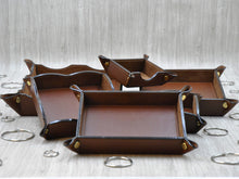 Carica l&#39;immagine nel visualizzatore di Gallery, Stylish Brown Leather Pocket Emptier Collection Set of 6 Catchalls in Various Sizes and Shapes by Giovelli Design
