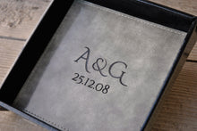 Carica l&#39;immagine nel visualizzatore di Gallery, stunning marble gray leather catchall for anniversary with monogram by Giovelli Design
